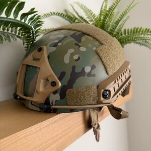 Camouflage Helmet Multicam Green (BRAND NEW)
